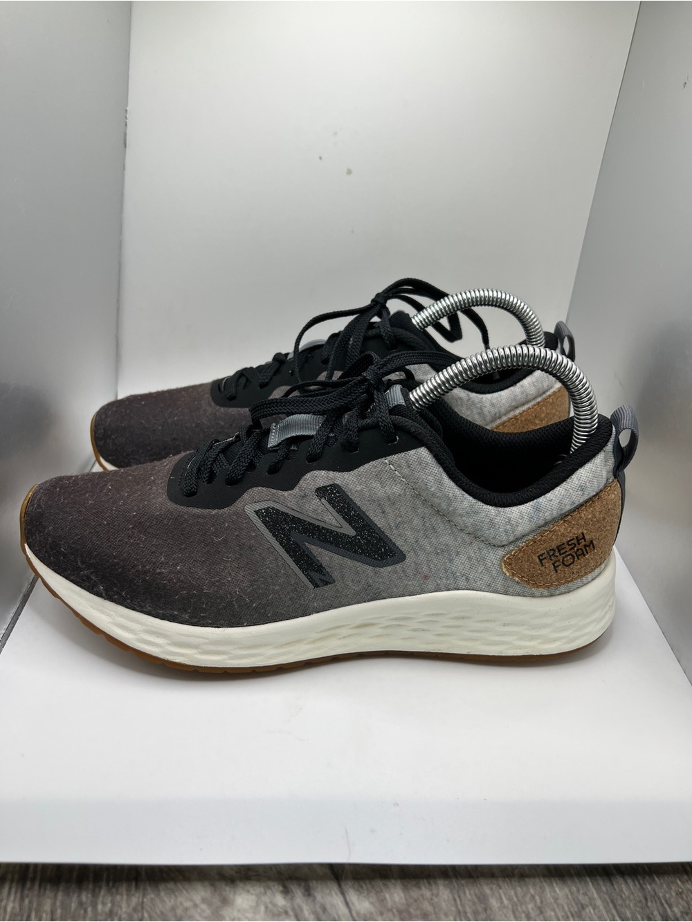 Women’s New Balance Fresh Foam Arishi V3 Sneakers Size 8.5